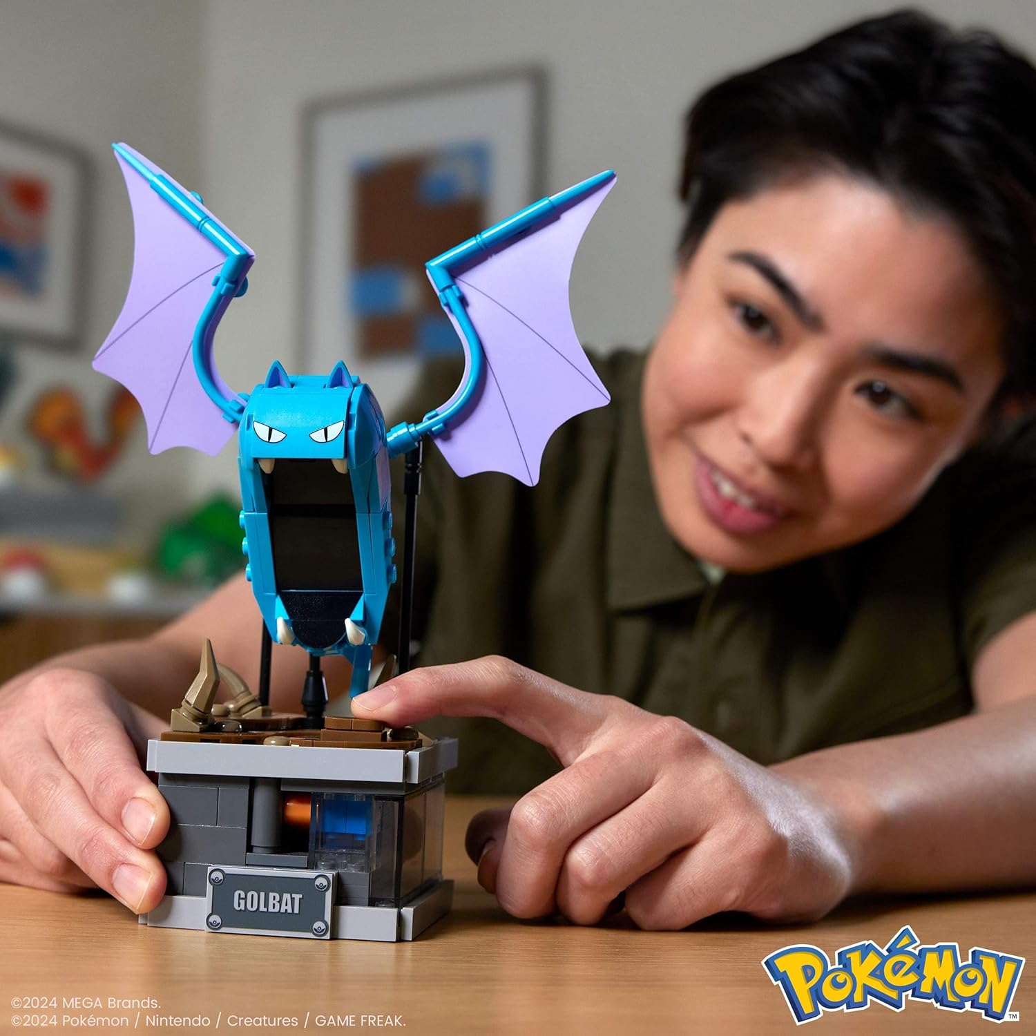 Pokemon GOLBAT Mega 313 piezas con movimiento